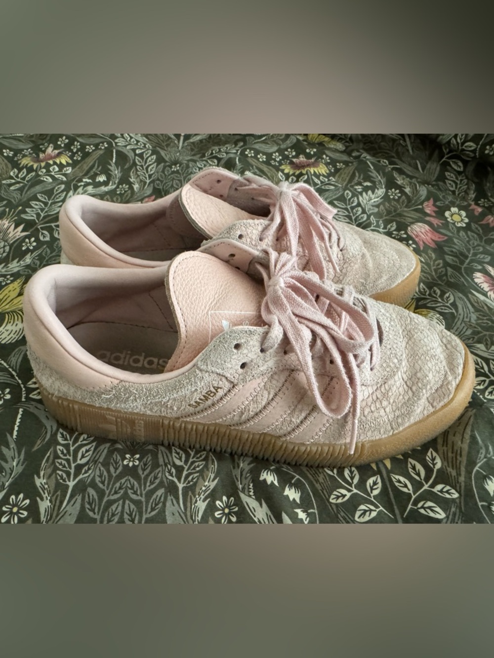adidas Samba Women’s Light Pink Sneakers with Gum Sole - Picture 3 of 8